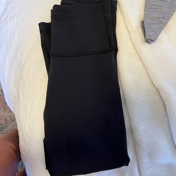 Lululemon Wunder Train High-Rise Crop 23" - Picture 3 of 3